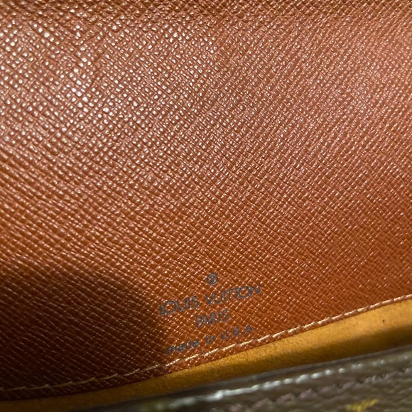 ❌❌SOLD❌❌Louis Vuitton Musette Tango shoulder bag - Picture 5 of 16